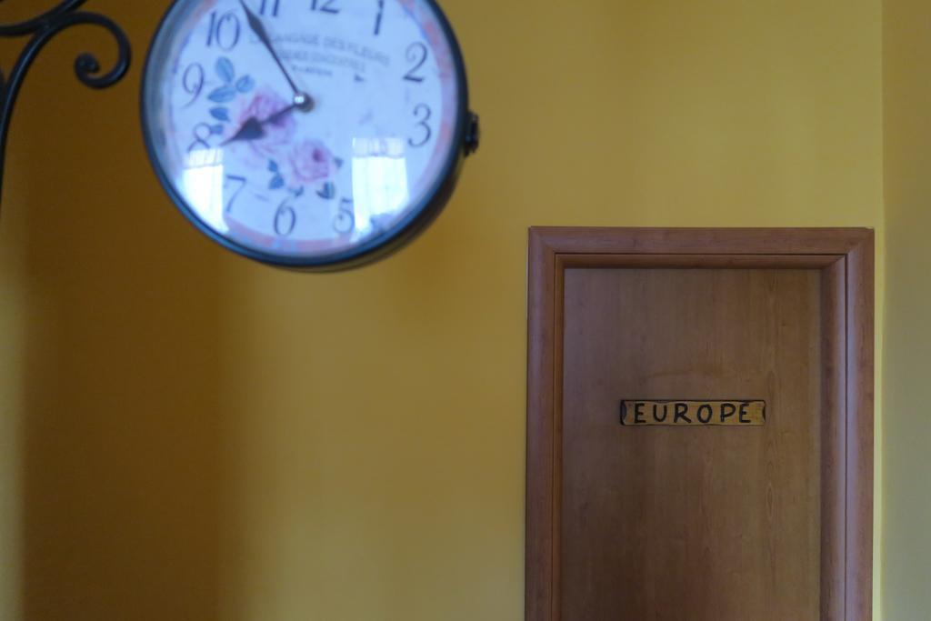 When In Rome Accommodation Экстерьер фото