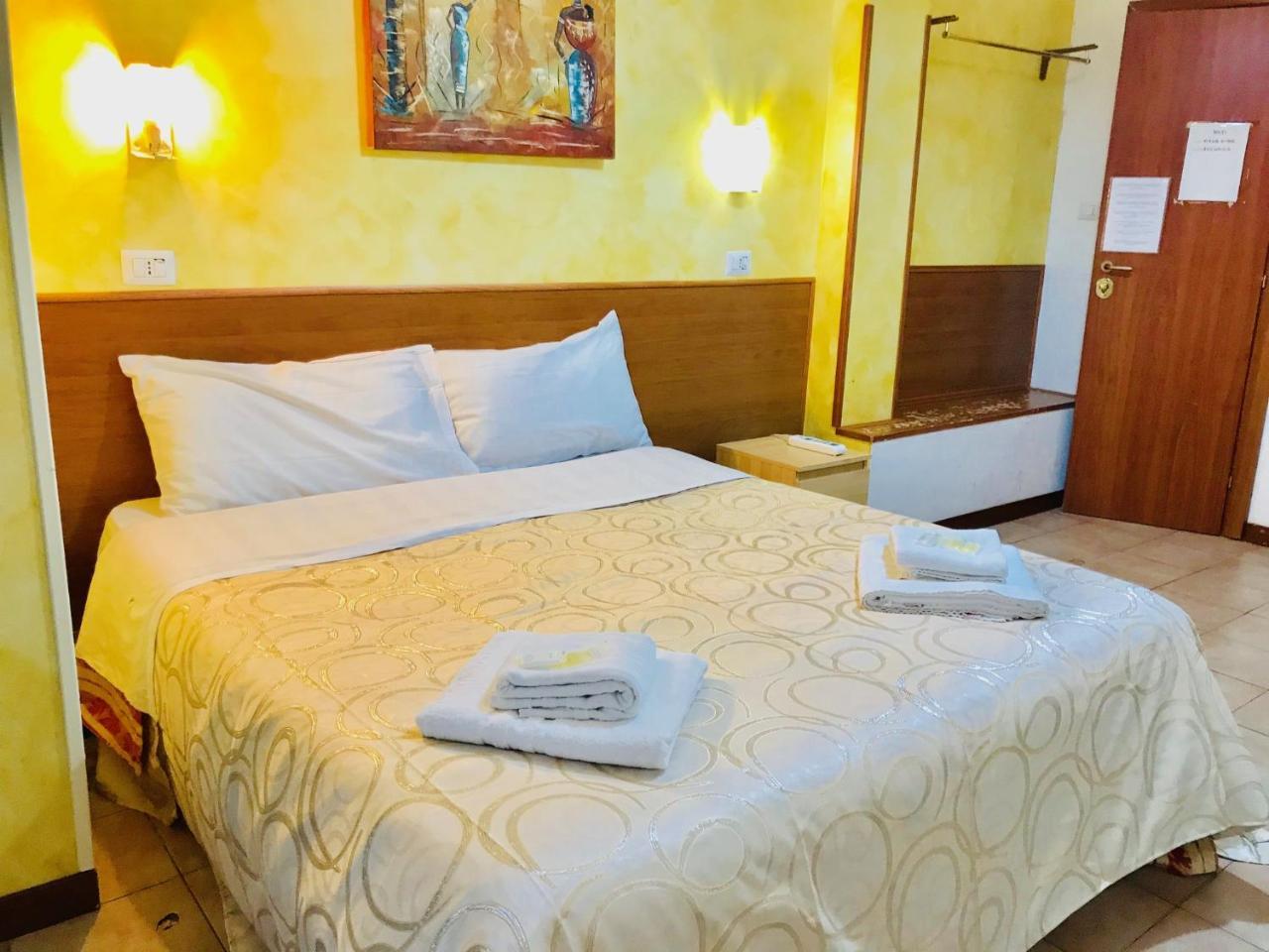 When In Rome Accommodation Экстерьер фото