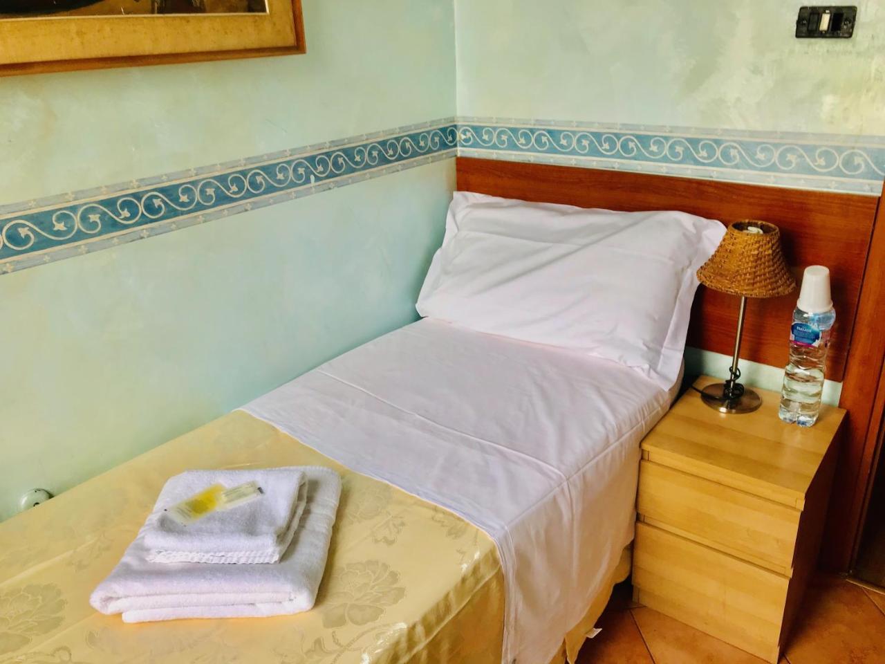 When In Rome Accommodation Экстерьер фото