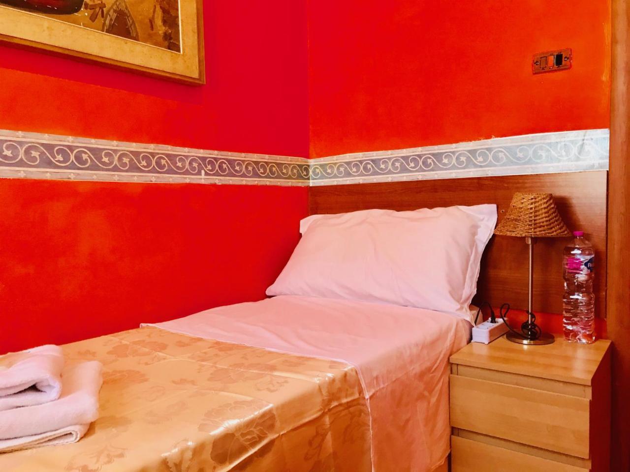 When In Rome Accommodation Экстерьер фото
